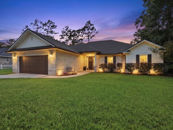 6034 W Dogwood Drive, Crestview, FL 32536