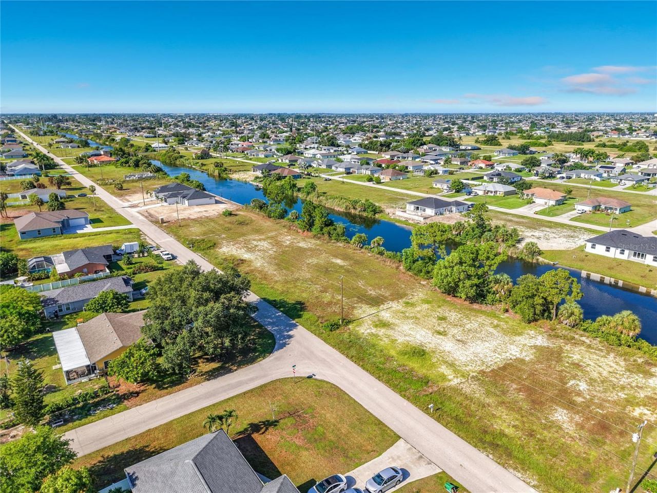 2830 NE 6th Avenue, Cape Coral, FL 33909 Photo