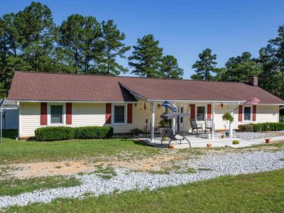 4576 Kincaid Bridge Road , Winnsboro, SC 29180