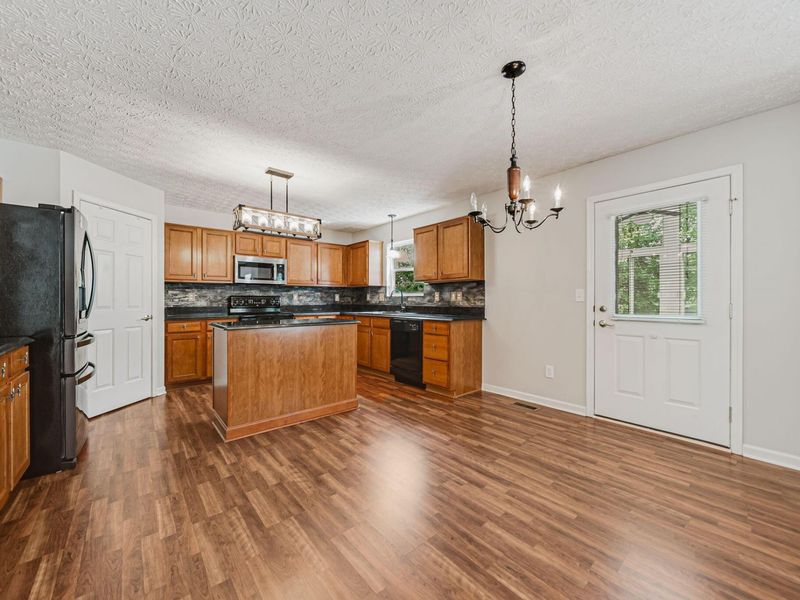 5465 Demorest Drive , Grove City, OH 43123 Photo 18