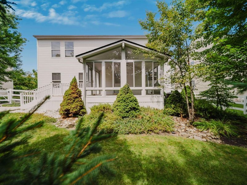 5465 Demorest Drive , Grove City, OH 43123 Photo 3