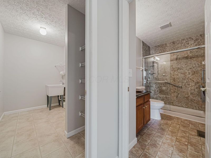 5465 Demorest Drive , Grove City, OH 43123 Photo 43