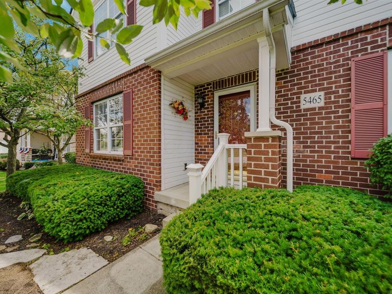 5465 Demorest Drive , Grove City, OH 43123 Photo 5