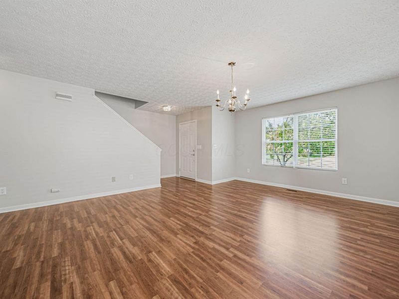5465 Demorest Drive , Grove City, OH 43123 Photo 6