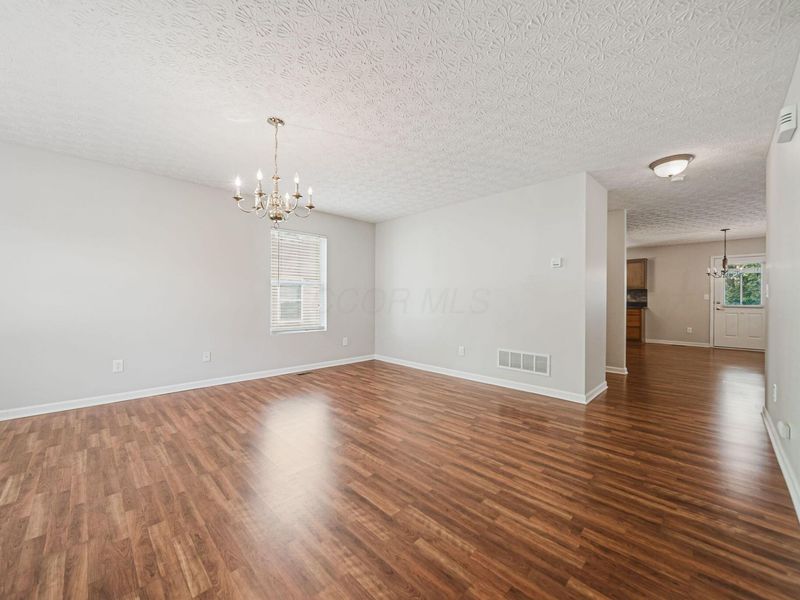 5465 Demorest Drive , Grove City, OH 43123 Photo 8