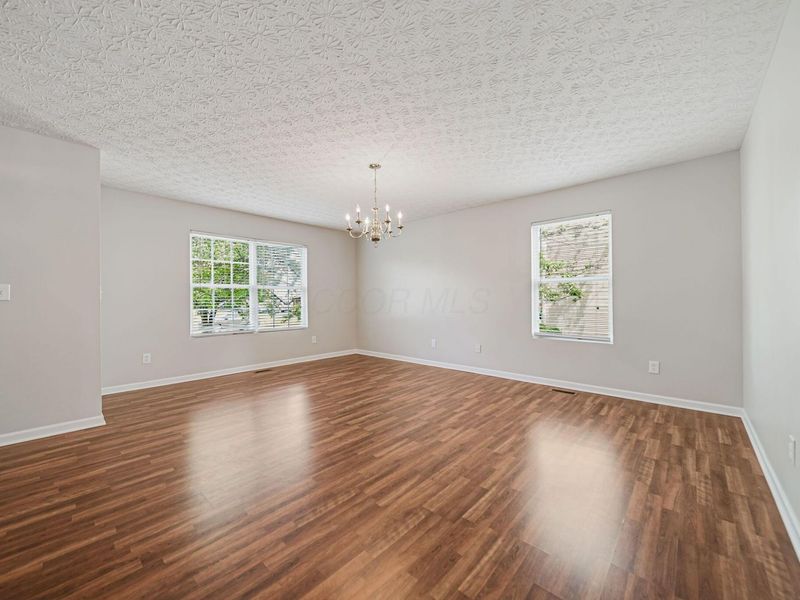 5465 Demorest Drive , Grove City, OH 43123 Photo 9