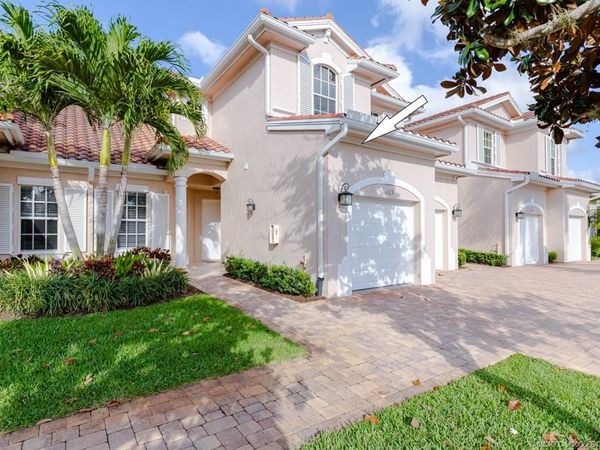 2371 SW Carriage Hill Terrace, Unit 103, Palm City, FL 34990