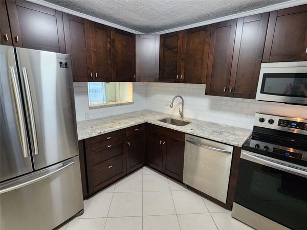 4700 WASHINGTON Street, Unit 308, Hollywood, FL 33021