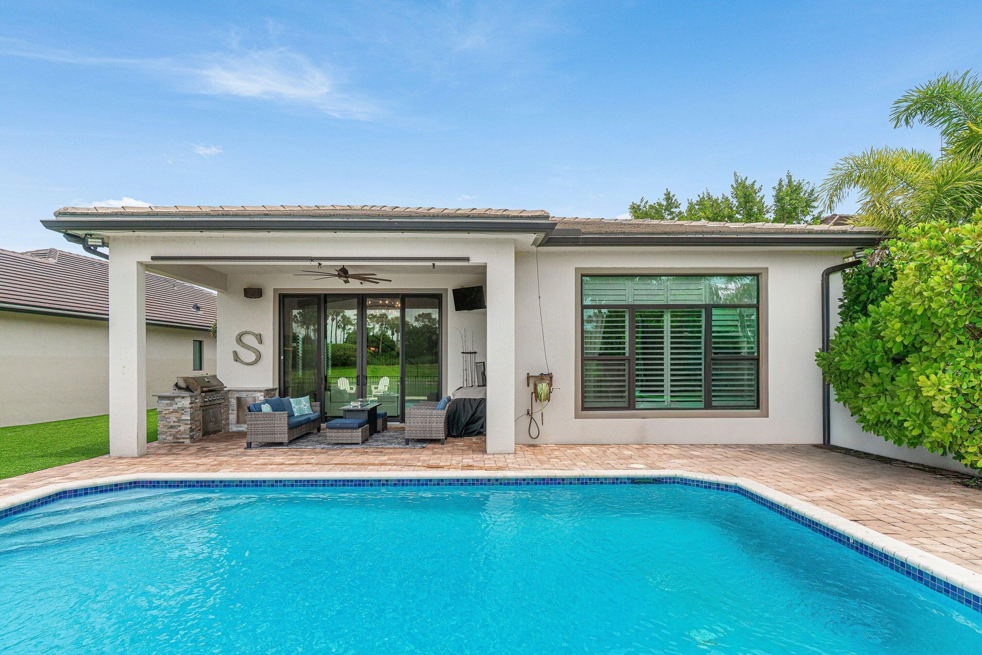8331 Grand Prix Lane, Boynton Beach, FL 33472 Photo