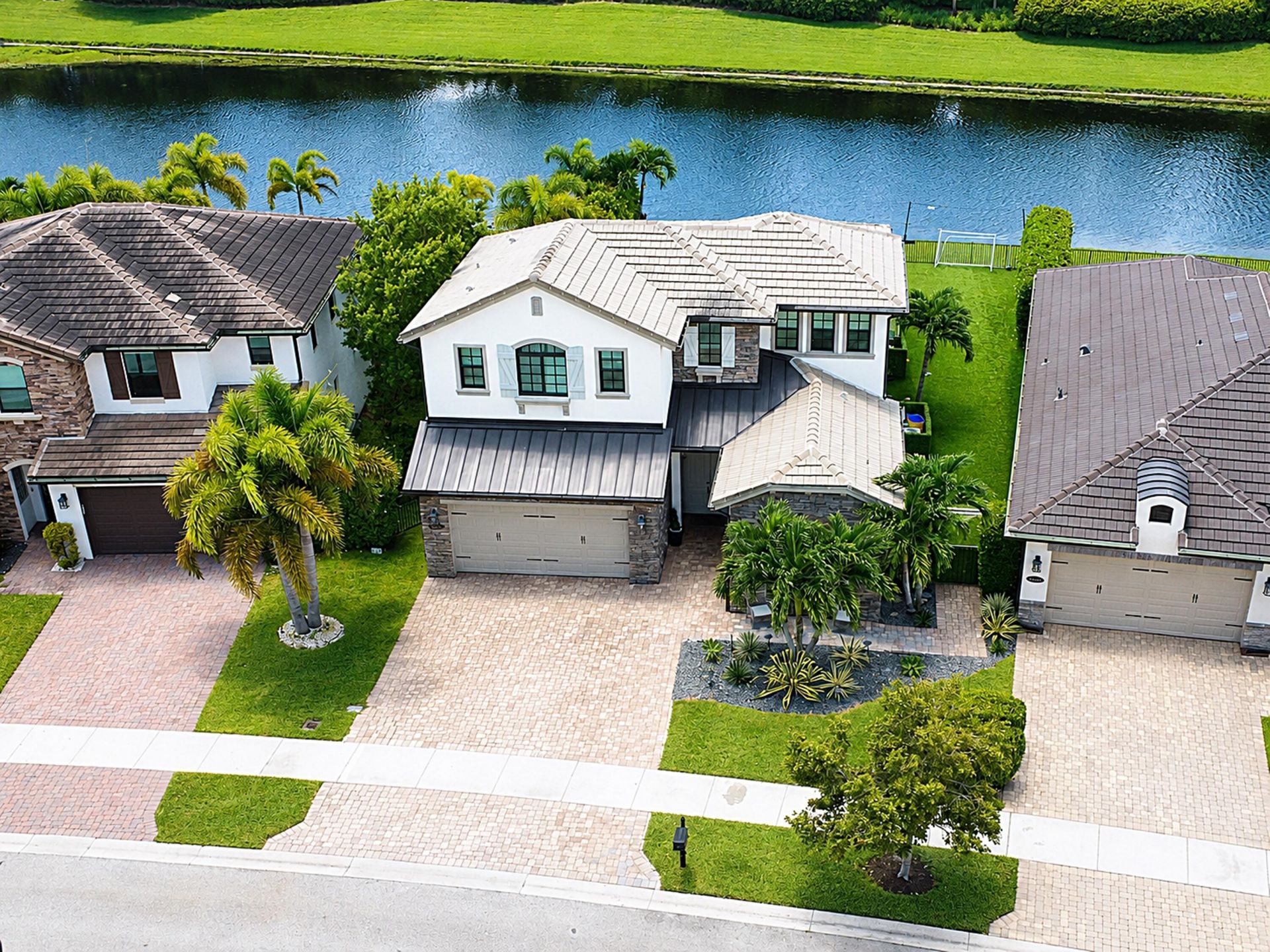 8331 Grand Prix Lane, Boynton Beach, FL 33472 Photo