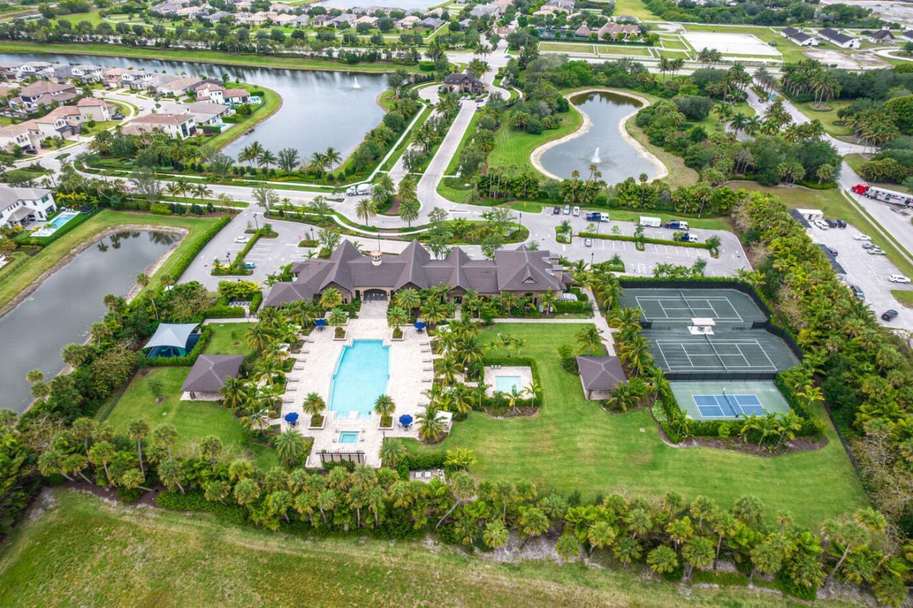 8331 Grand Prix Lane, Boynton Beach, FL 33472 Photo