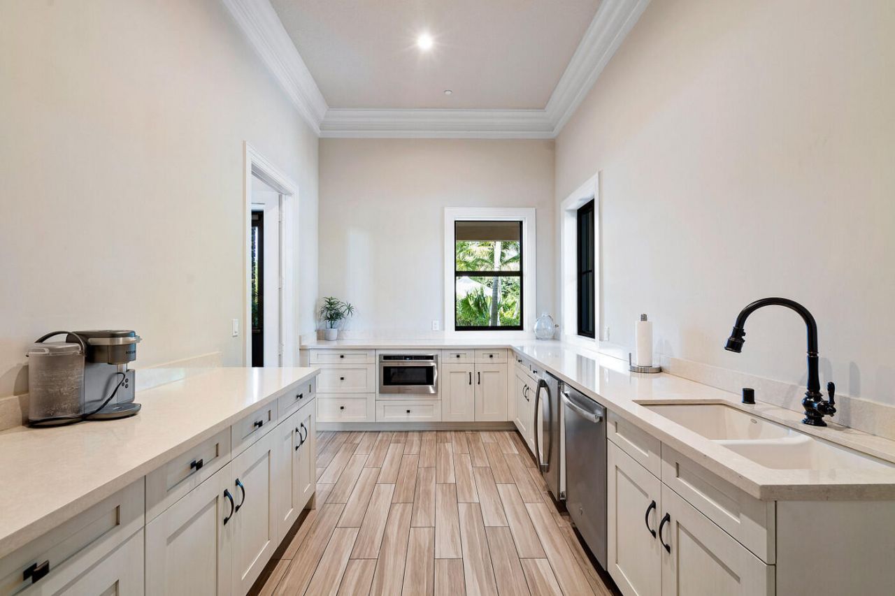 8331 Grand Prix Lane, Boynton Beach, FL 33472 Photo