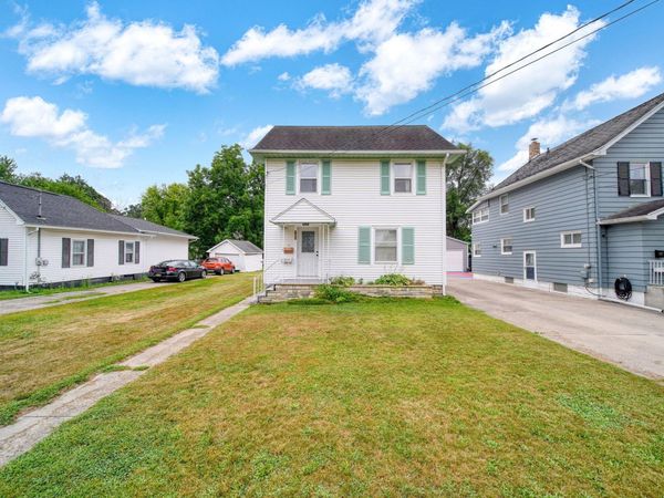 757 Glenwood Avenue, Jackson, MI 49203