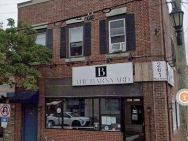 259 Main Street, Unit 1, Farmingdale, NY 11735