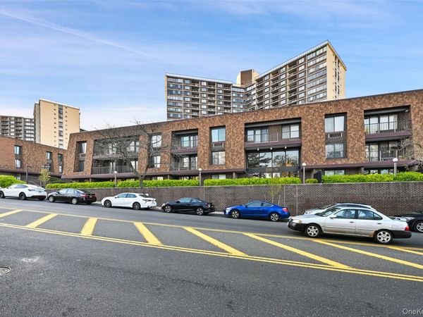 210-19 26th Avenue , Unit TL, Bayside, NY 11360