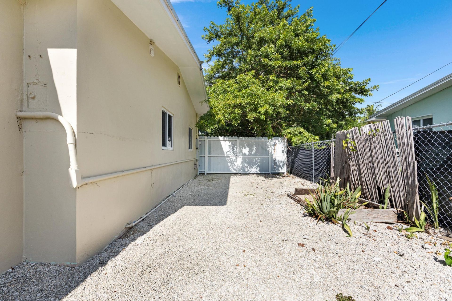 980 Oleander Road, Key Largo, FL 33037 Photo