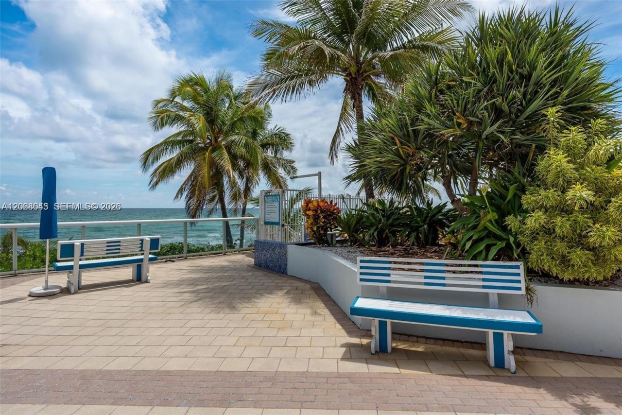 2030 S Ocean Dr, Unit 626, Hallandale Beach, FL 33009 Photo