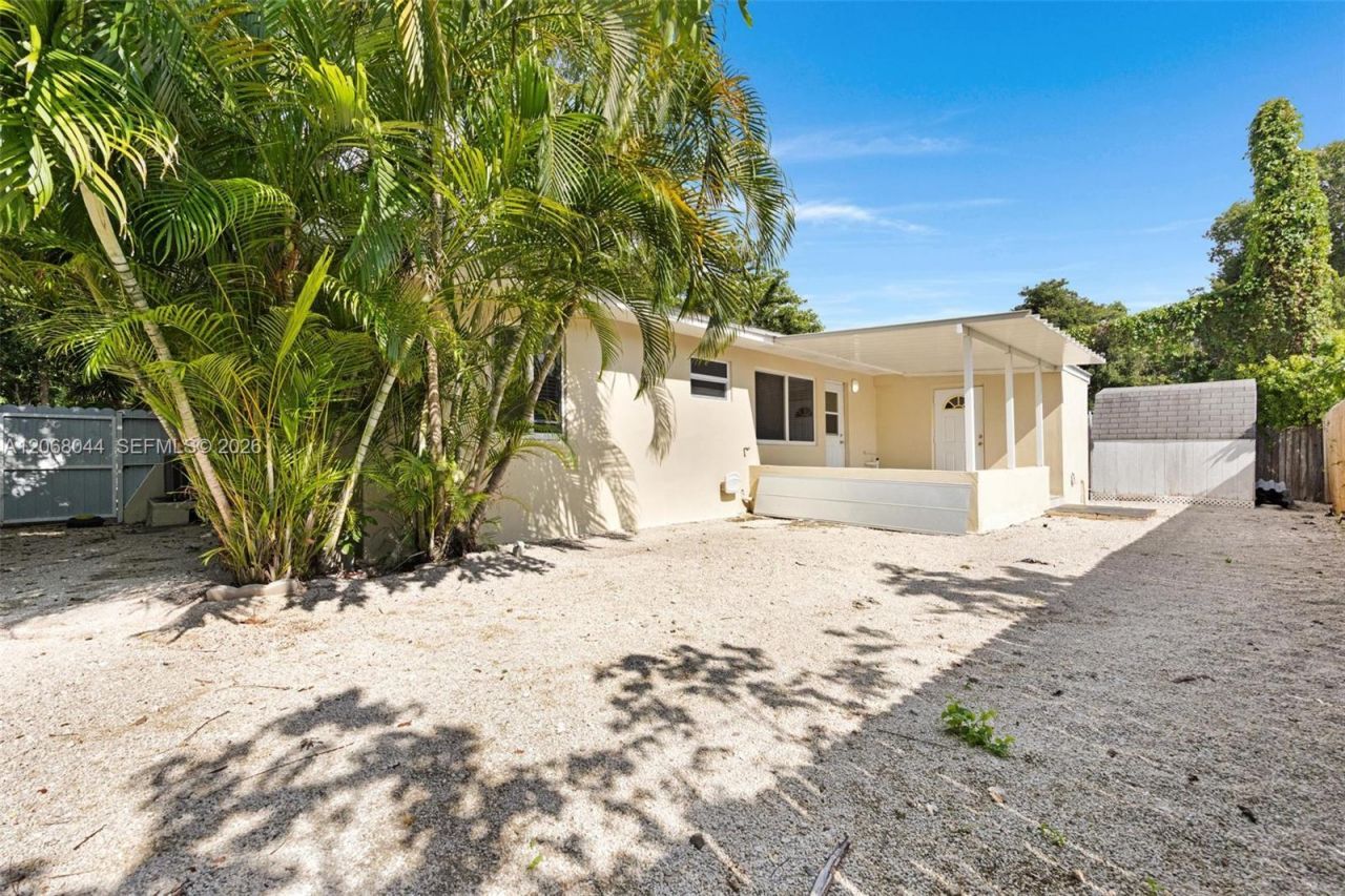 980 Oleander Rd, Key Largo, FL 33037 Photo