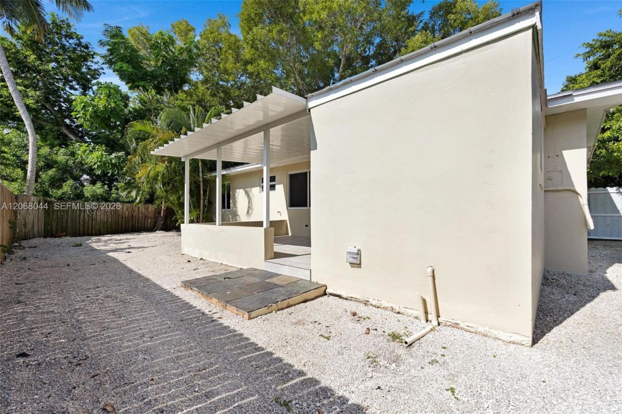 980 Oleander Rd, Key Largo, FL 33037 Photo