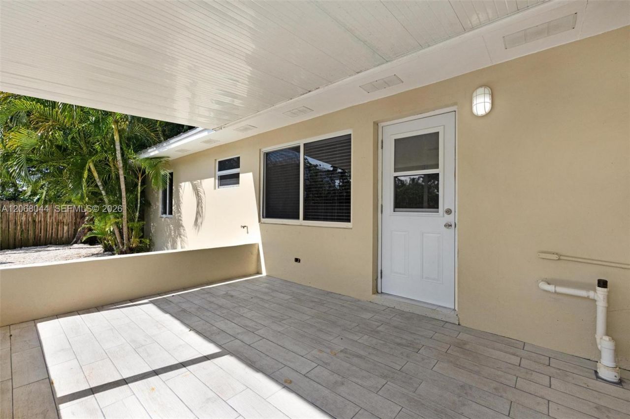 980 Oleander Rd, Key Largo, FL 33037 Photo