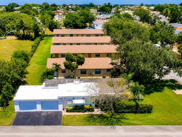 5619 MCKINLEY, Unit A-H, Hollywood, FL 33021