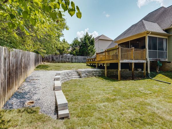 6979 Neville Drive , Ooltewah, TN 37363