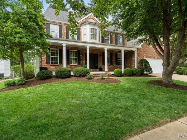 283 Dickens Farm Lane, Ballwin, MO 63021
