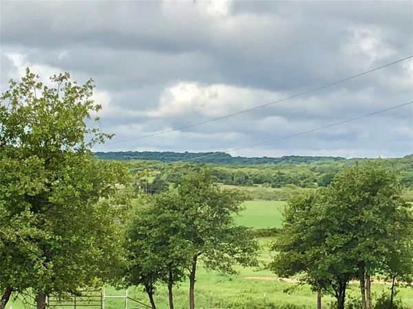 5851 Highway 569 , Cisco, TX 76437