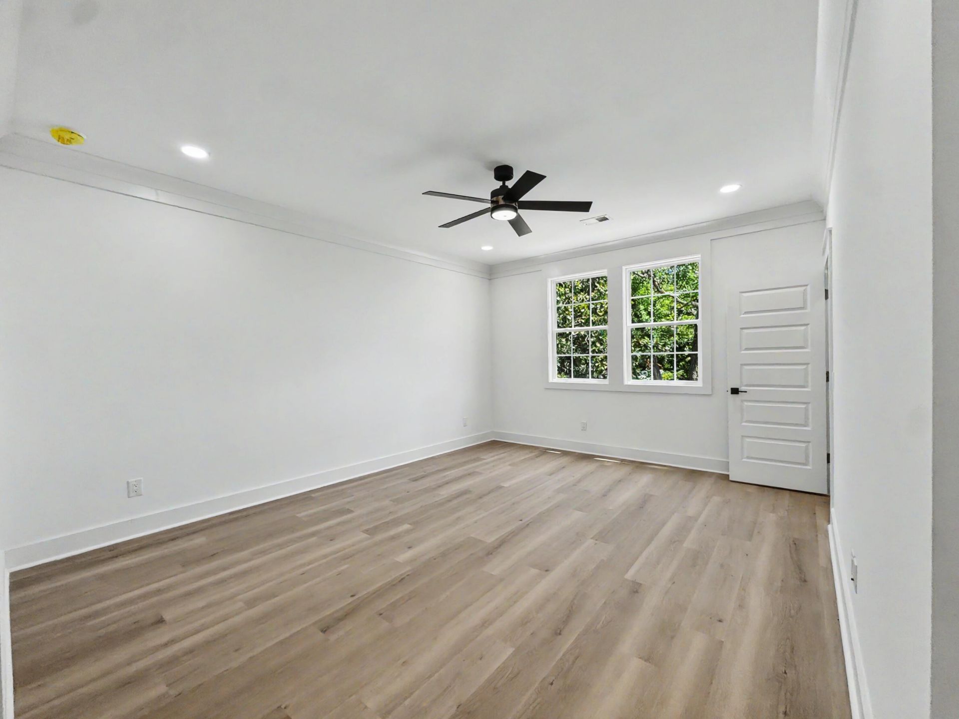 2231 Clinton Street Photo 29