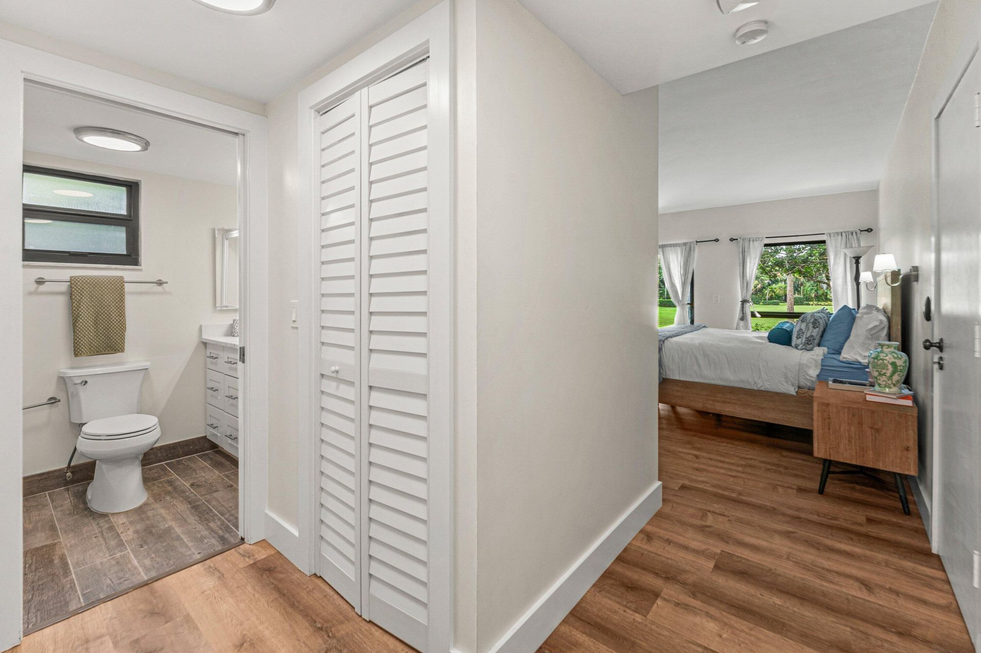 13334 Polo Club Road, Unit 240, Wellington, FL 33414 Photo