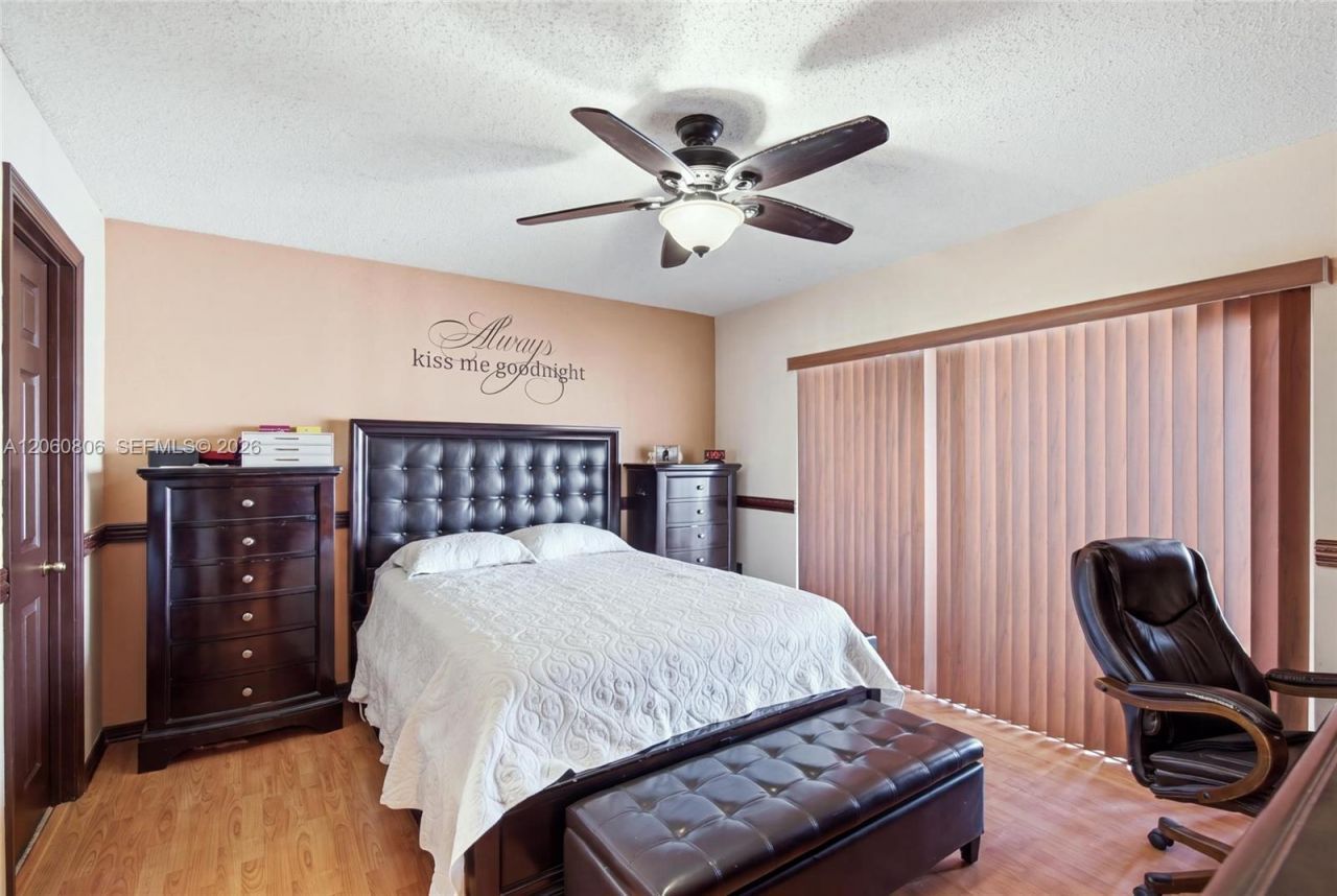 9011 NW 193rd Ter, Hialeah, FL 33018 Photo