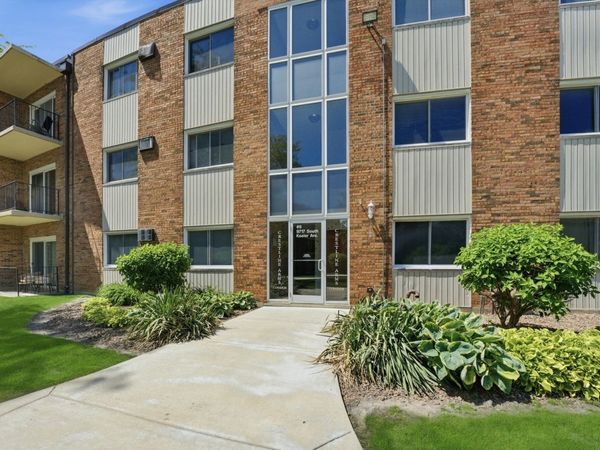 9717 S Keeler Avenue , Unit 109, Oak Lawn, IL 60453