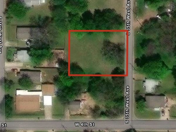 156 S 35th West Avenue , Tulsa, OK 74127