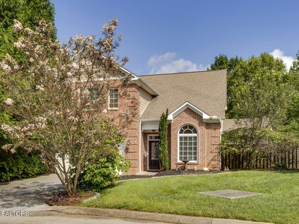 8511 King Arthur Lane, Knoxville, TN 37923