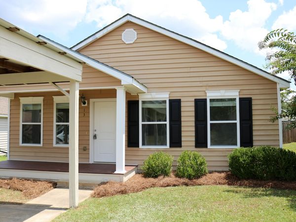 13 Veranda Dr., Hattiesburg, MS 39402