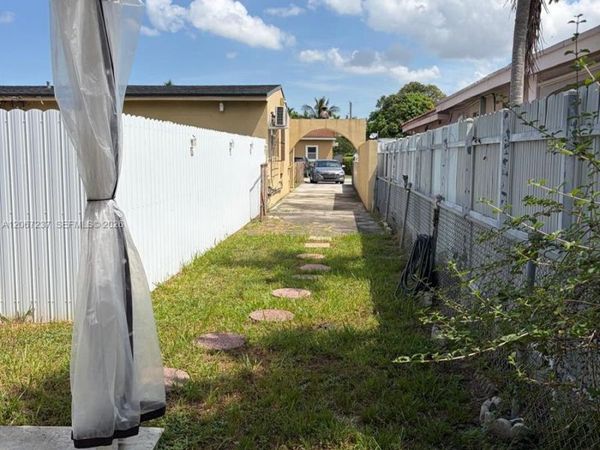 170 E 46th St, Unit 2, Hialeah, FL 33013