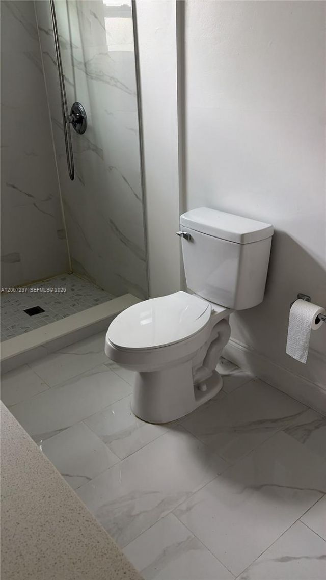 170 E 46th St, Unit 2, Hialeah, FL 33013 Photo