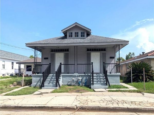 944 46 11TH Street , Gretna, LA 70053