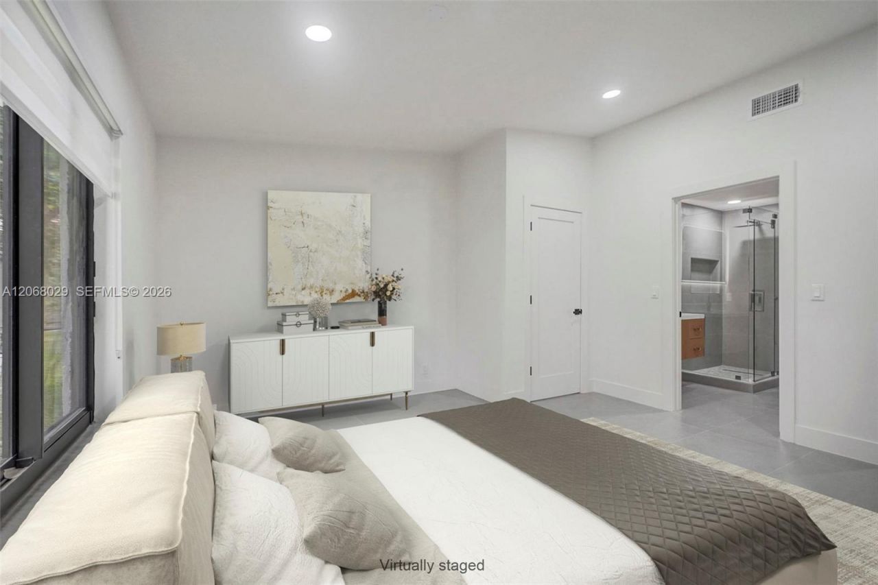 21240 Harbor Way , Unit 285-28, Aventura, FL 33180 Photo