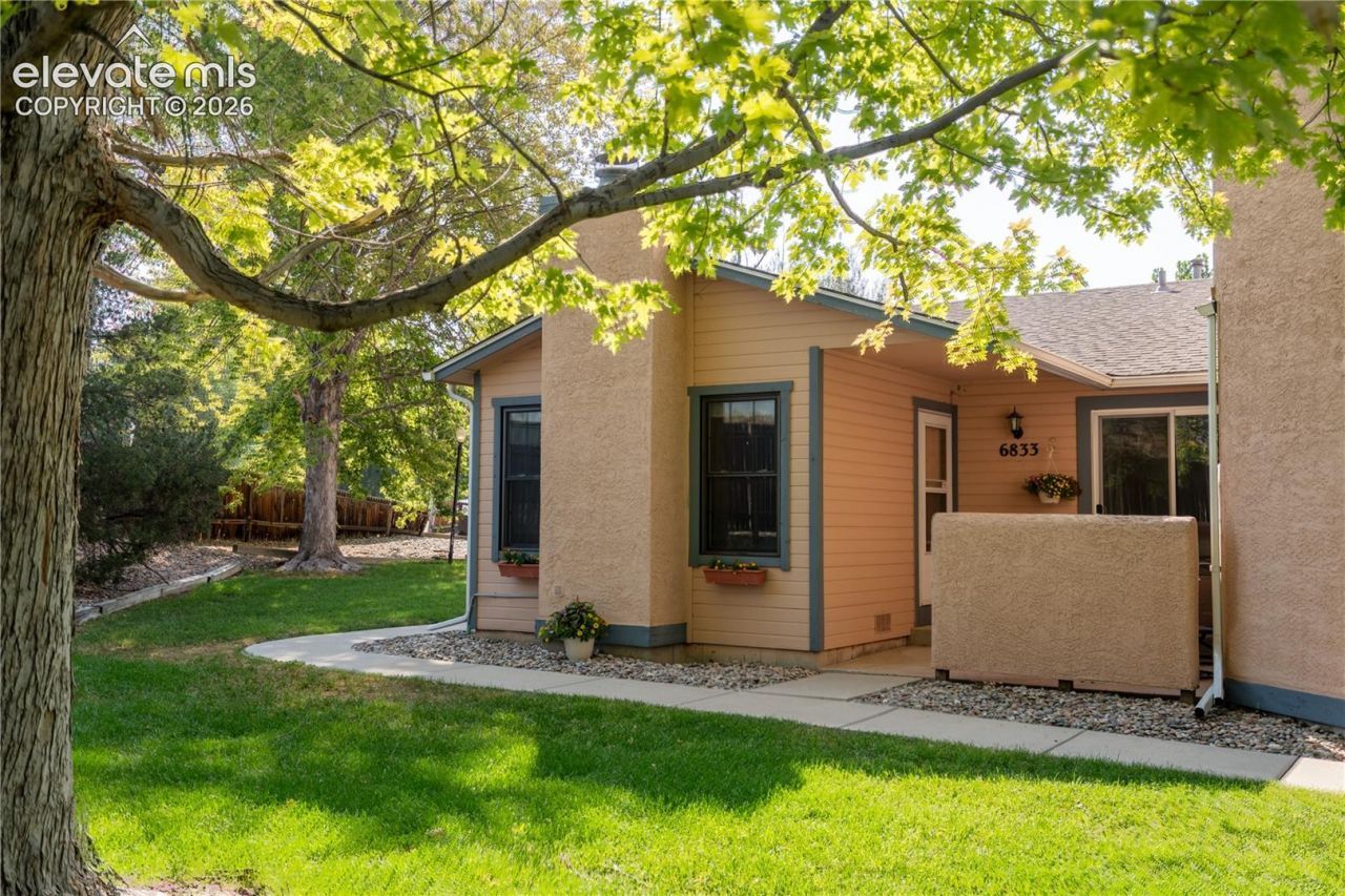 6833 Bobtail Drive, Colorado Springs, CO 80911 Main Photo