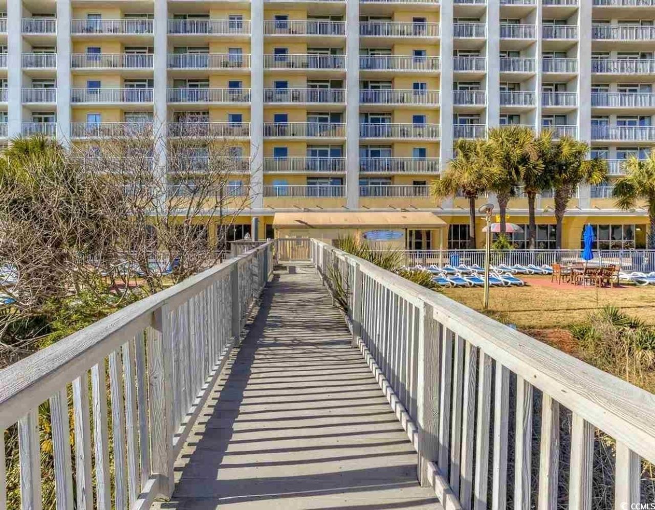 2000 N Ocean Blvd. Photo 40
