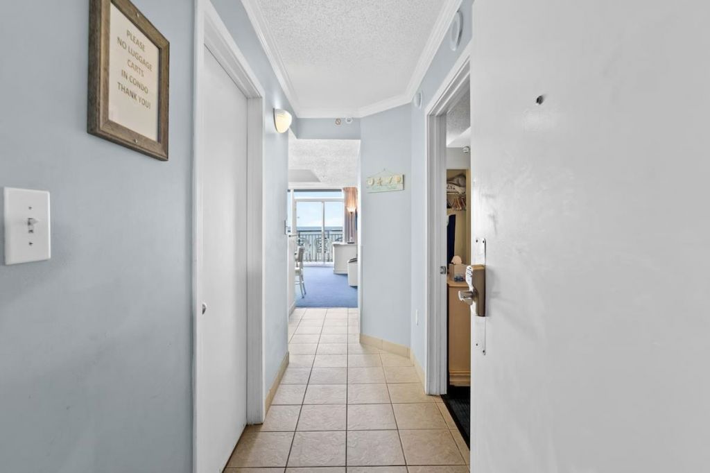 2000 N Ocean Blvd. Photo 7