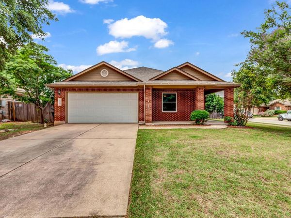 609 Golden Gate DR , Leander, TX 78641
