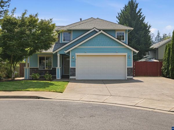 1040 Foxtail Ct NW, Salem, OR 97304