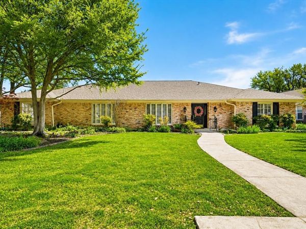 4201 Winding Way, Benbrook, TX 76126