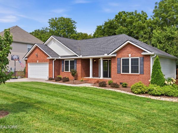 5223 Trumpet Vine Lane, Knoxville, TN 37918