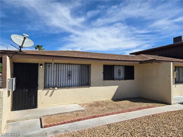 3240 N Michael Way , Unit 1, Las Vegas, NV 89108
