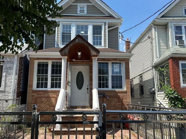 17205 89th Avenue , Jamaica, NY 11432