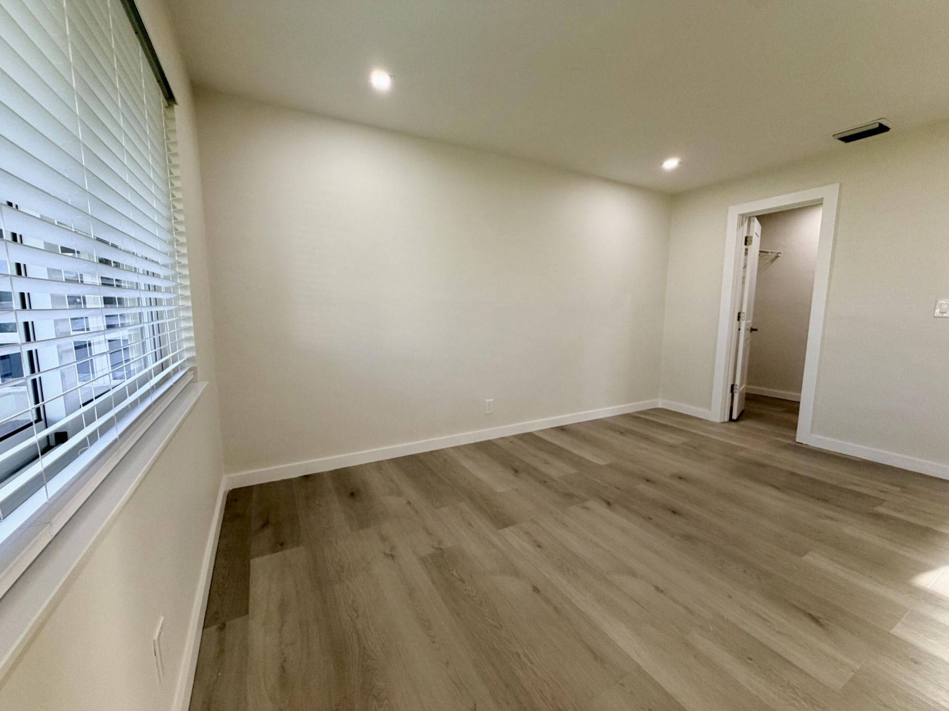2070 NE 56th Street, Unit 1, Fort Lauderdale, FL 33308 Photo