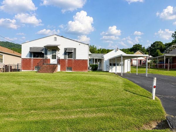 317 E Pennsylvania ST , Covington, VA 24426